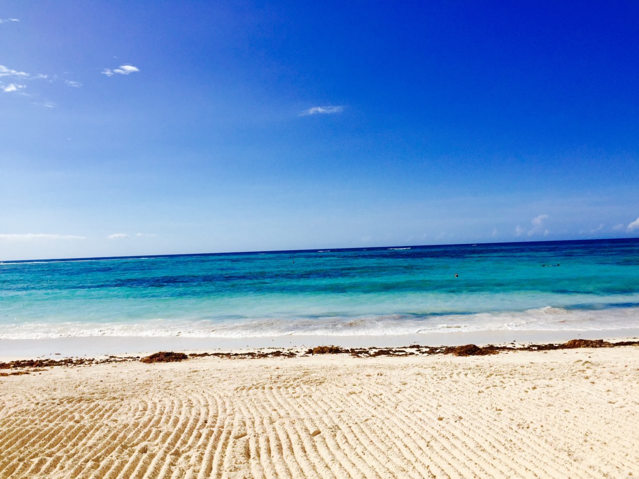 secrets akumal beach