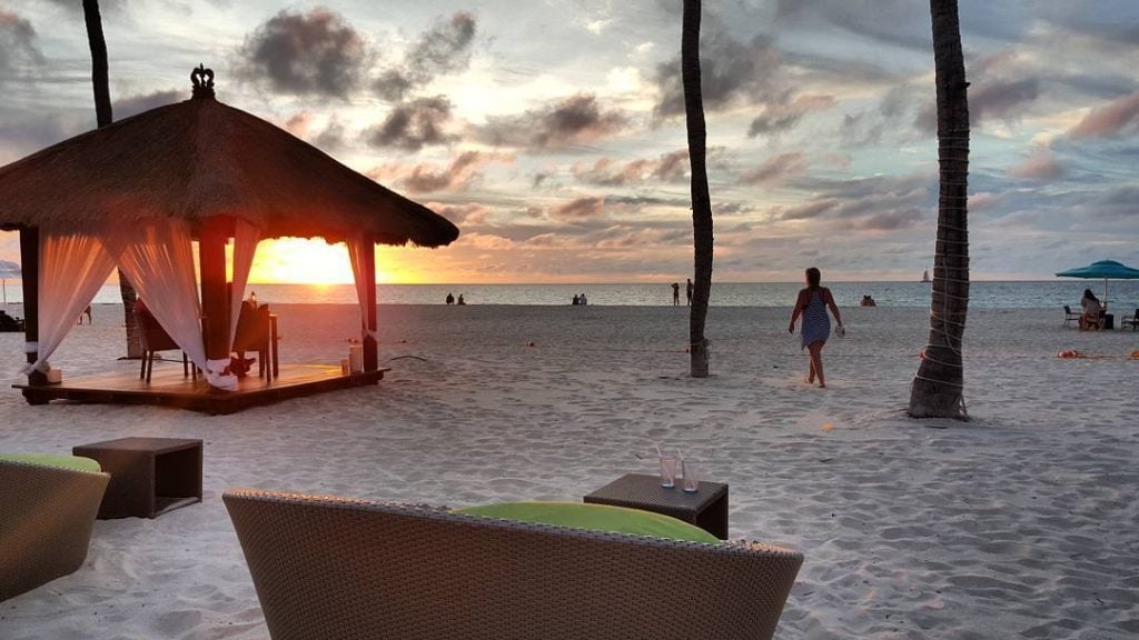 elements restaurant bucuti & tara aruba